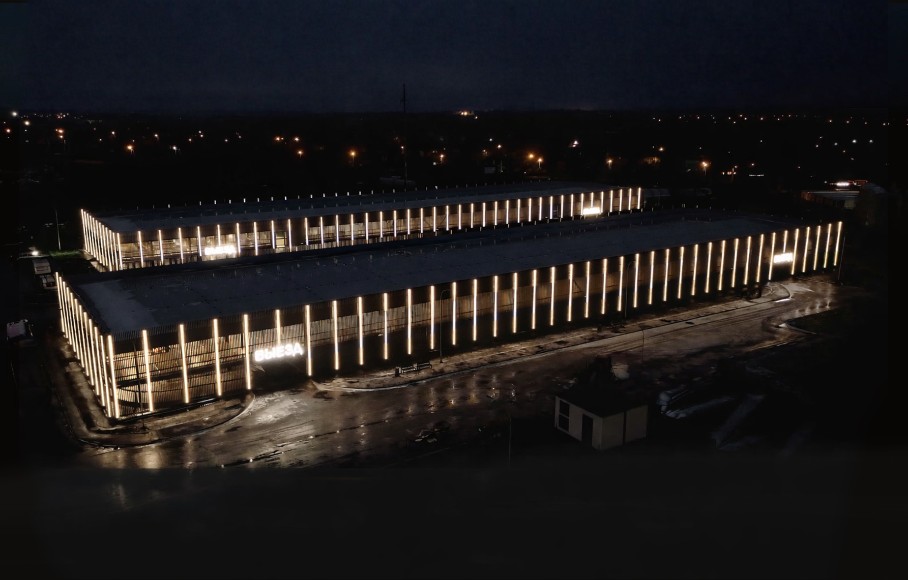 Управление освещением здания «Кинопарк Москино» ТПК Вартон, ООО(2123)